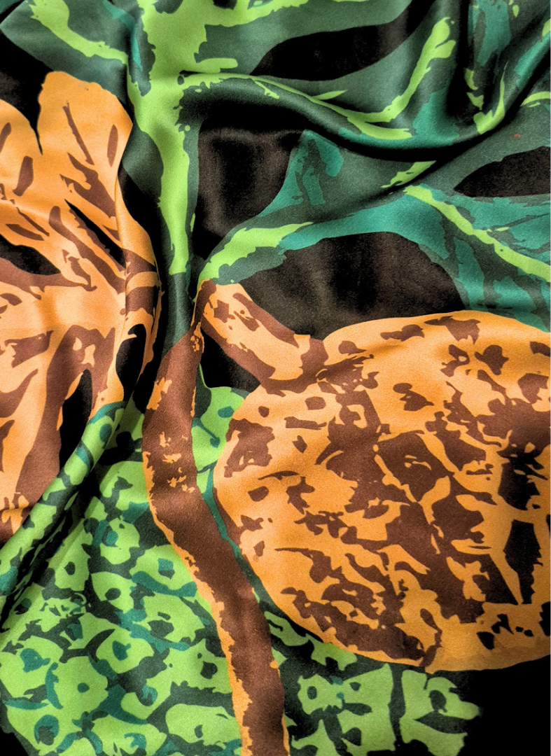 Jardin Noir Silk Scarf